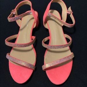 Dollskill pink diamond sandals